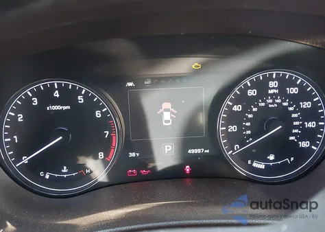 2015 Hyundai Genesis 3.8 z USA, uszkodzony, nr VIN KMHGN4JE8FU097897